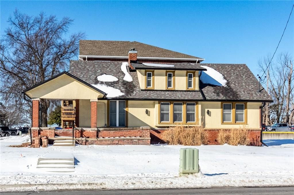 Photo of 221 Broad Street, Warrensburg, MO 64093 (MLS # 2599389)