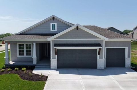 17171 S Laurelwood Street Olathe KS 66062