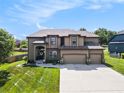 6131 N Elmwood Avenue Kansas City MO 64119