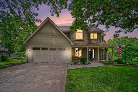 Tiny photo for 632 Taylor Drive, Liberty, MO 64068 (MLS # 2624333)