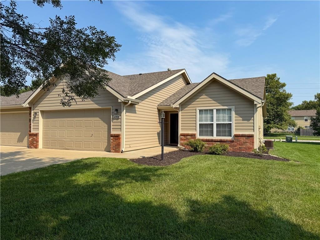 4006 Mistletoe Court