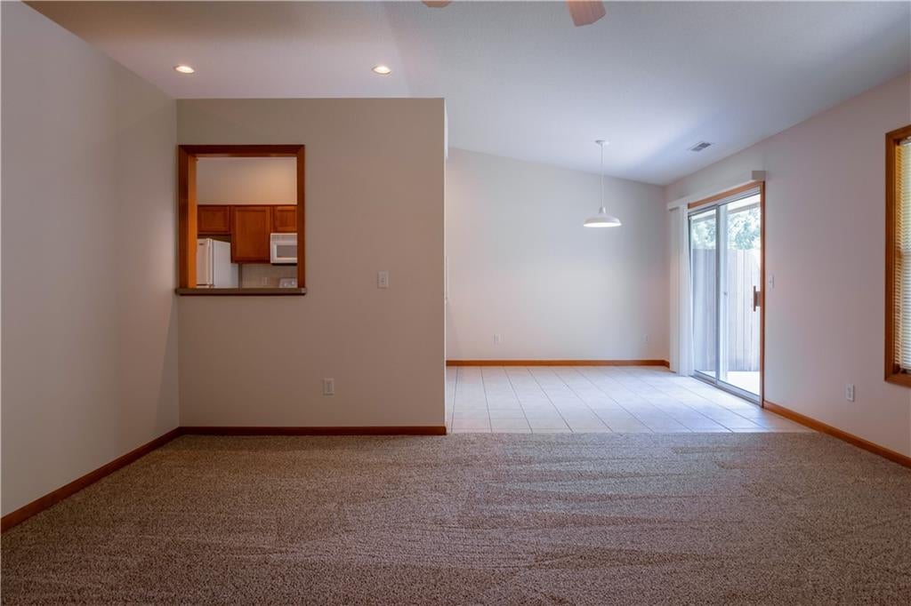 4006 Mistletoe Court