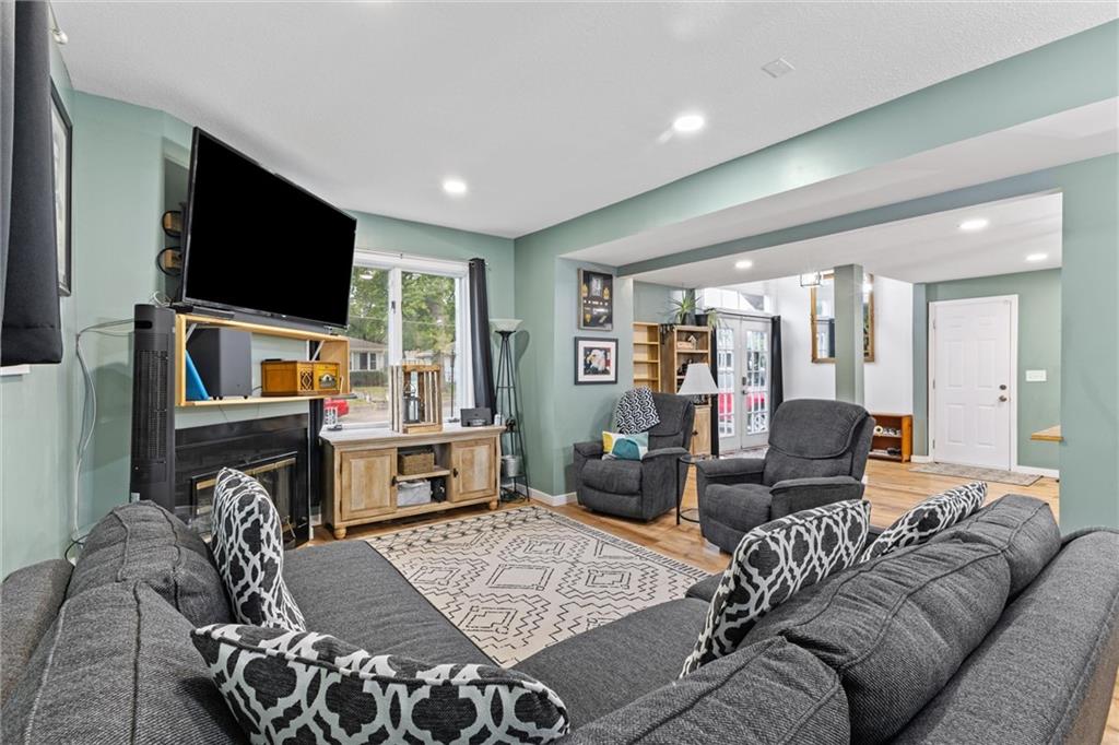 1933 Cherokee Street