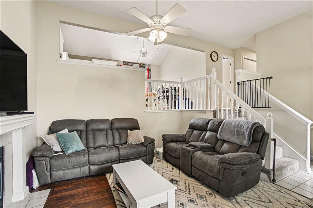 201 Cross Creek Drive