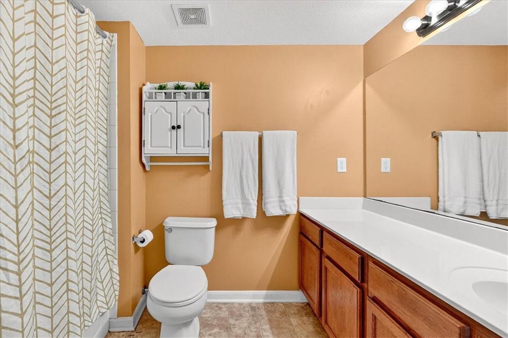 8030 N Drury Avenue 1A