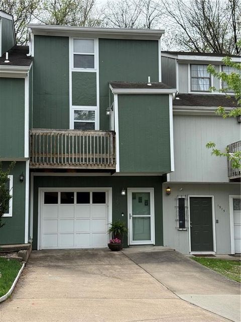 1913 Lawrence Court, Kansas City, KS 66103 - MLS#: 2592392