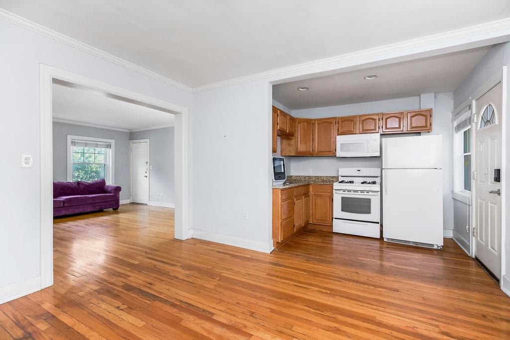 210 E Emanuel Cleaver #3E Boulevard