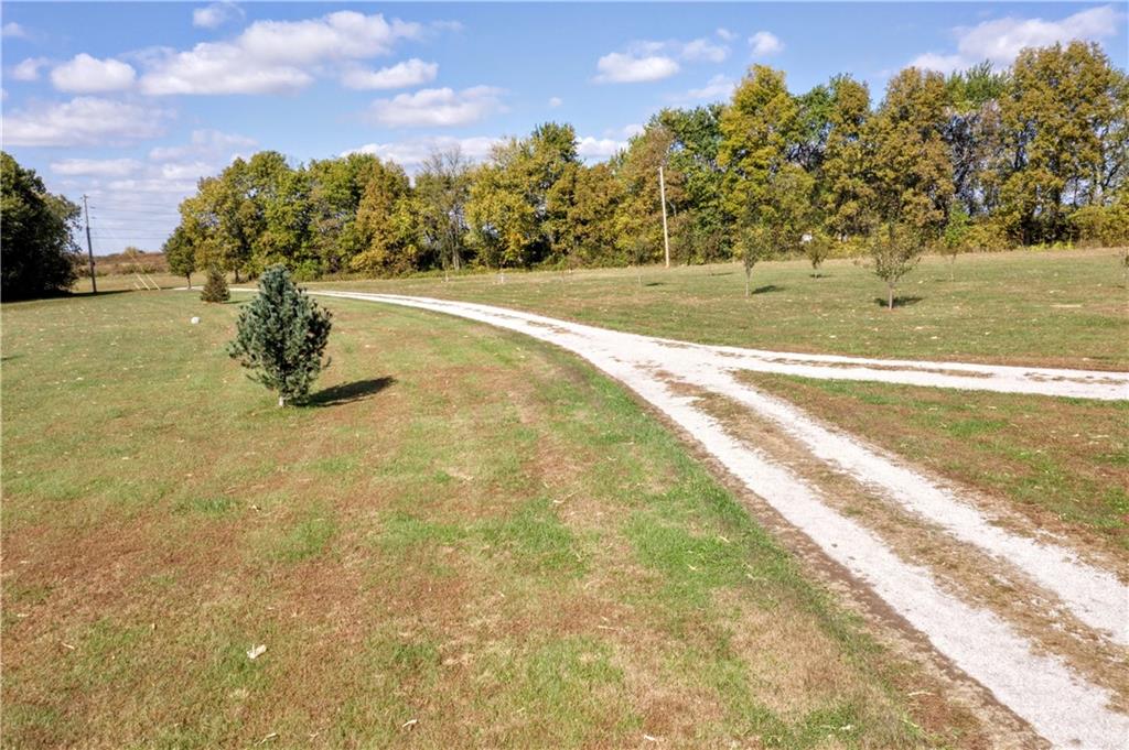 33415 S State Rt T Highway