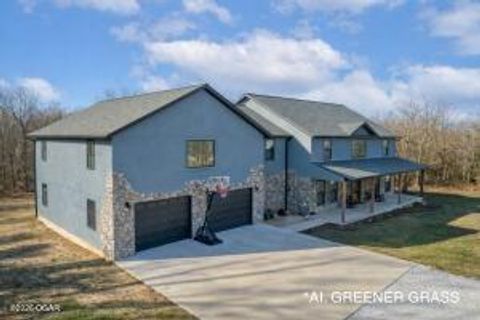 MLS: 2607764