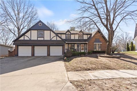 8113 W 99th Street, Overland Park, KS 66212 - MLS#: 2598062
