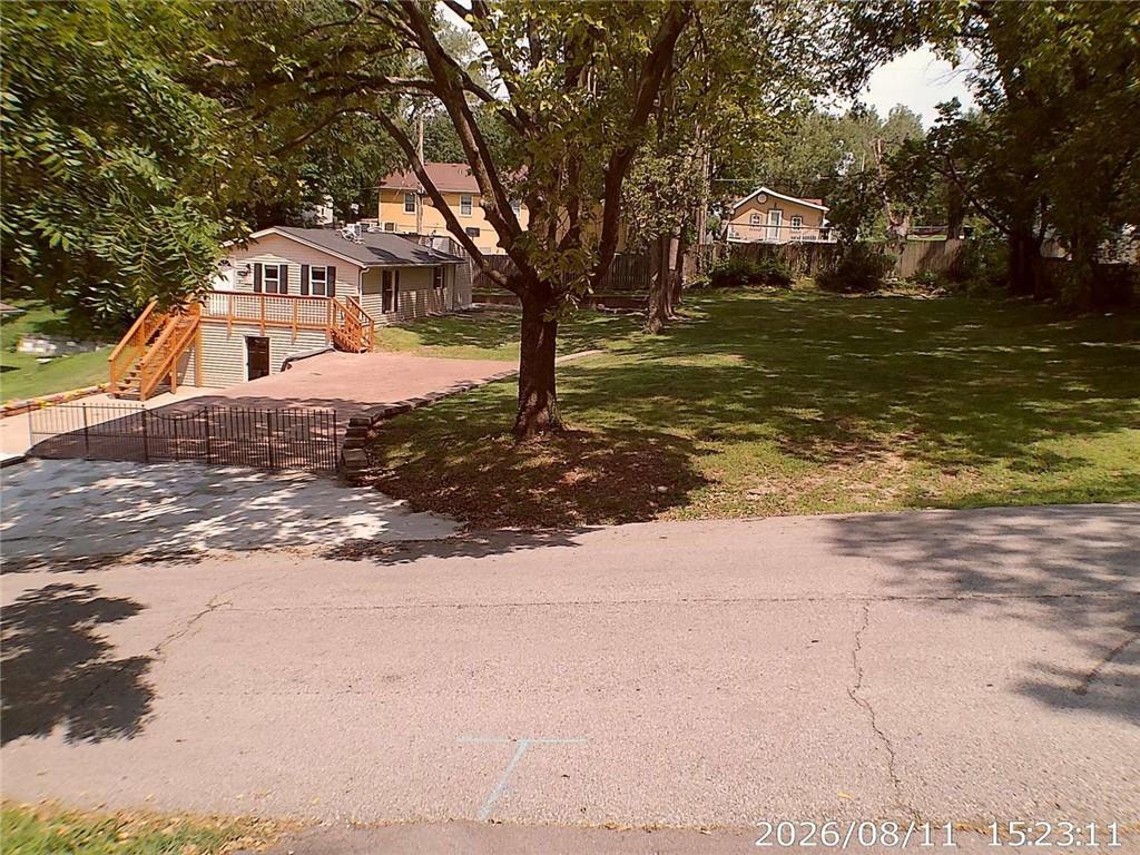 11406 E 10th Street S