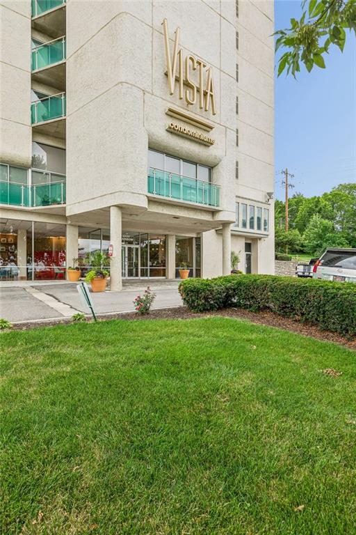 3838 Rainbow Boulevard 1003