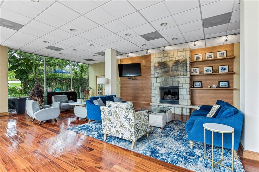 3838 Rainbow Boulevard 1003