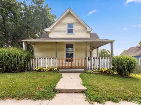 Photo of 423 N Missouri Street, Liberty, MO 64068 (MLS # 2634469)
