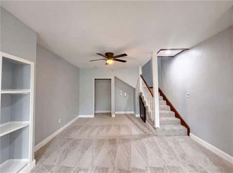 Tiny photo for 423 N Missouri Street, Liberty, MO 64068 (MLS # 2634469)