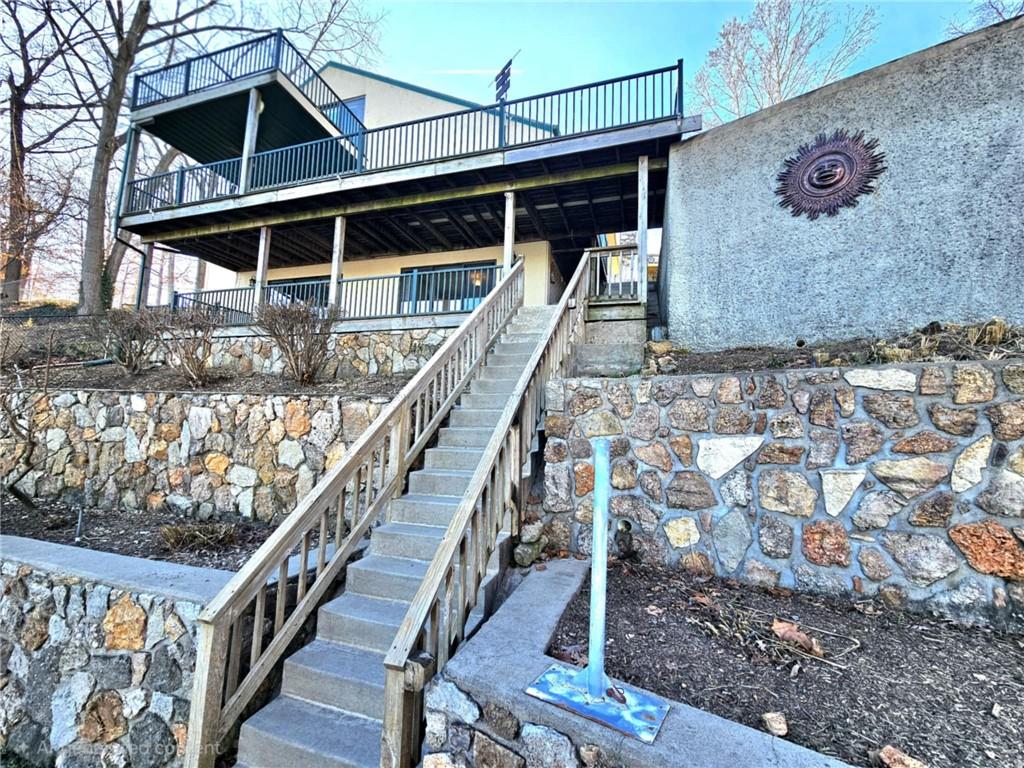 569 Sunrise Acres Point