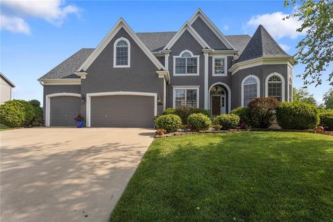 Photo of 26031 W 150th Street, Olathe, KS 66061 (MLS # 2621670)