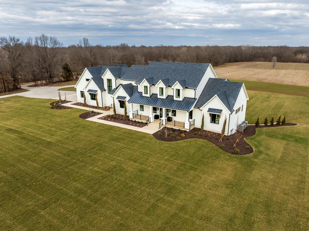16223 NW 701 County Road