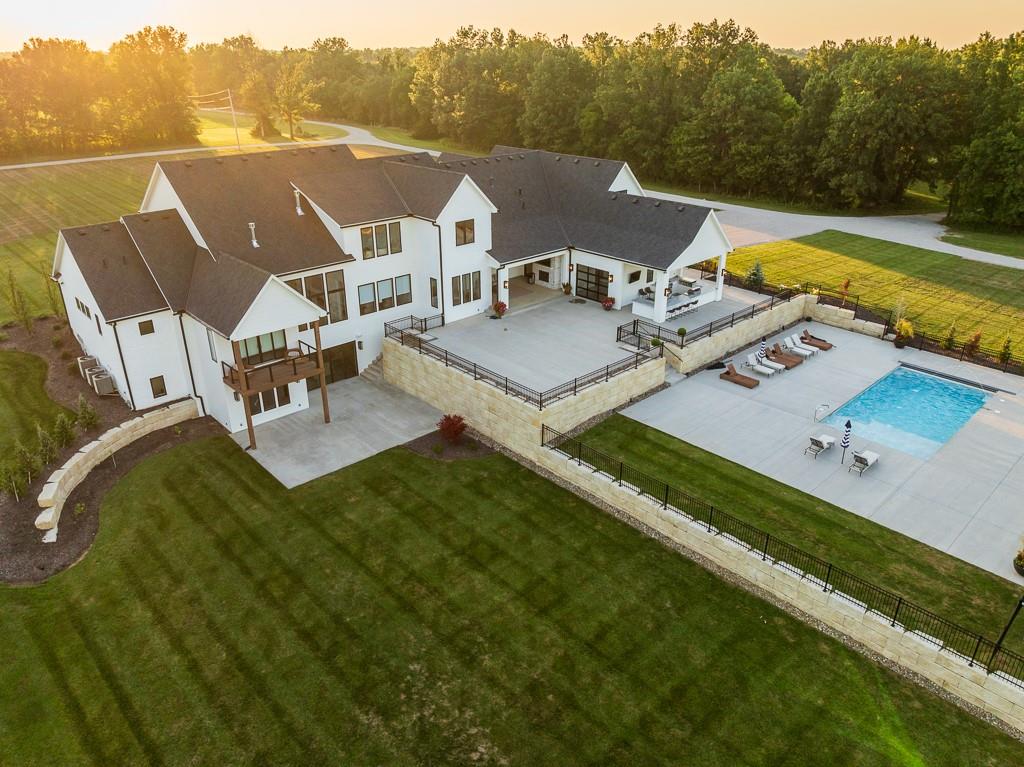 16223 NW 701 County Road