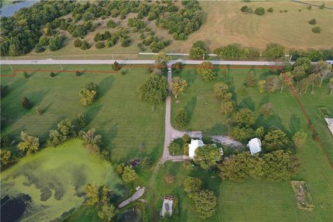 15665 S Moonlight Road Olathe KS 66061