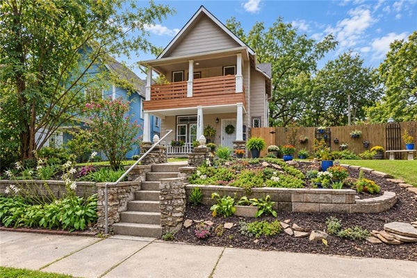 3227 GARNER AVE, KANSAS CITY, MO 64124 - Image e6b8be3781bbf95dcab94ecc06f01f1d/588551493