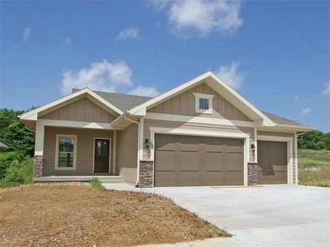 4820 NW Huonker Court Riverside MO 64150