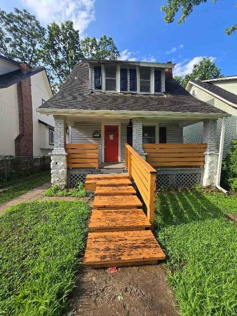 Photo of 3503 E 25th Street, Kansas City, MO 64127 (MLS # 2637862)
