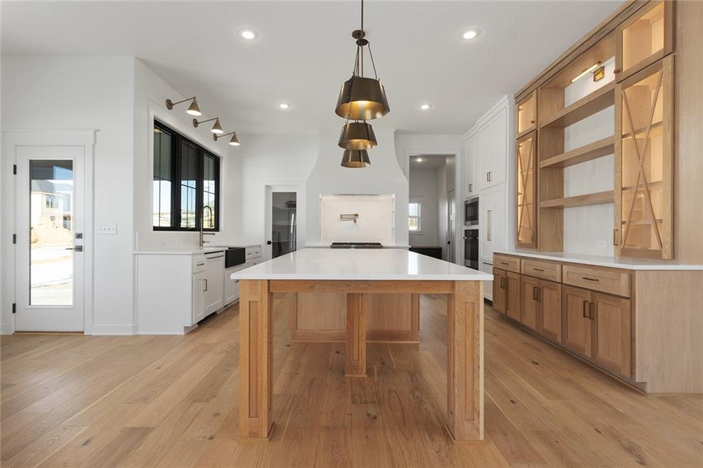 5695 Thousand Oaks Drive