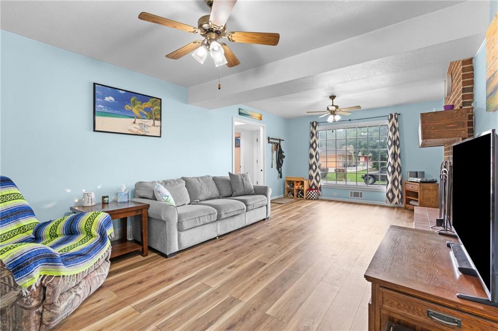 1617 NE 50th Street