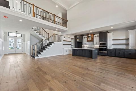 2090 NW O'Brien Road Lee's Summit MO 64081