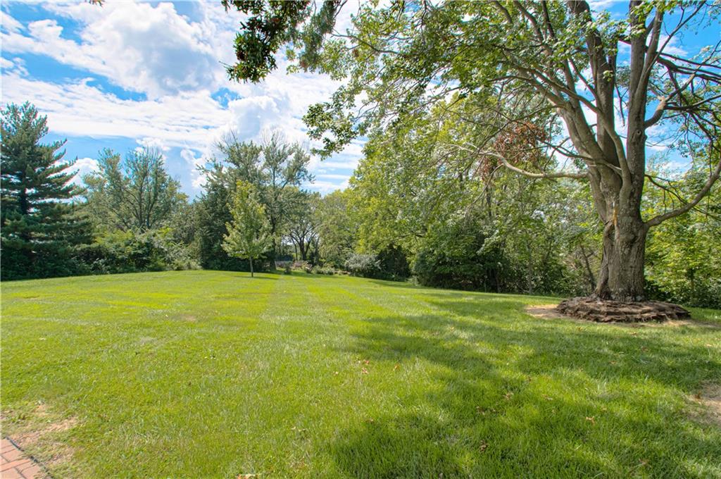 12039 Crooked Road