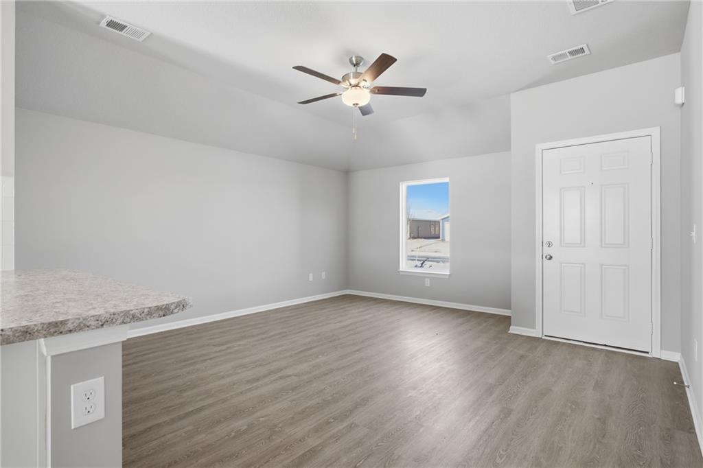 869 N Buckeye Street