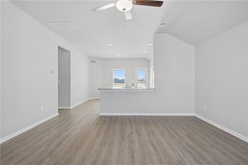 869 N Buckeye Street