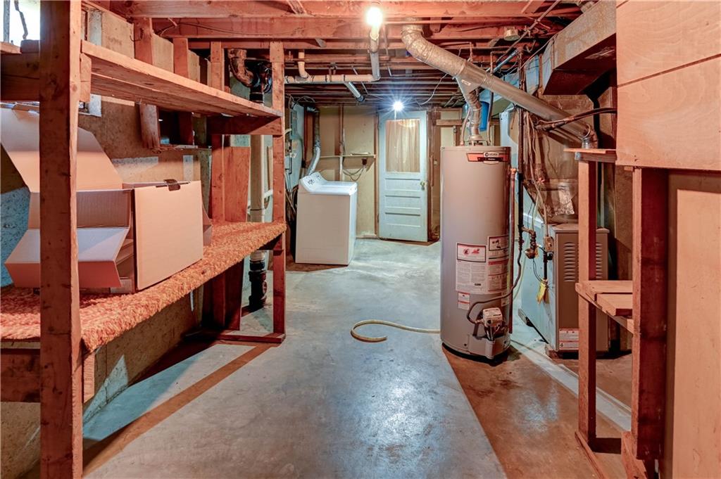 Independence, Missouri 64050, United States, 4 Bedrooms Bedrooms, ,2 BathroomsBathrooms,Residential,Active,141429