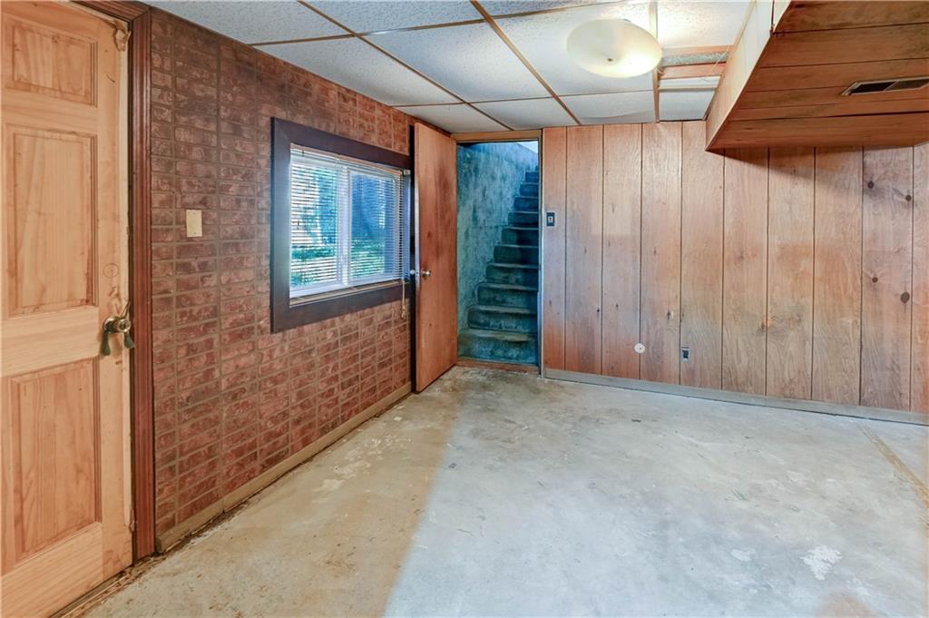 Independence, Missouri 64050, United States, 4 Bedrooms Bedrooms, ,2 BathroomsBathrooms,Residential,Active,141429