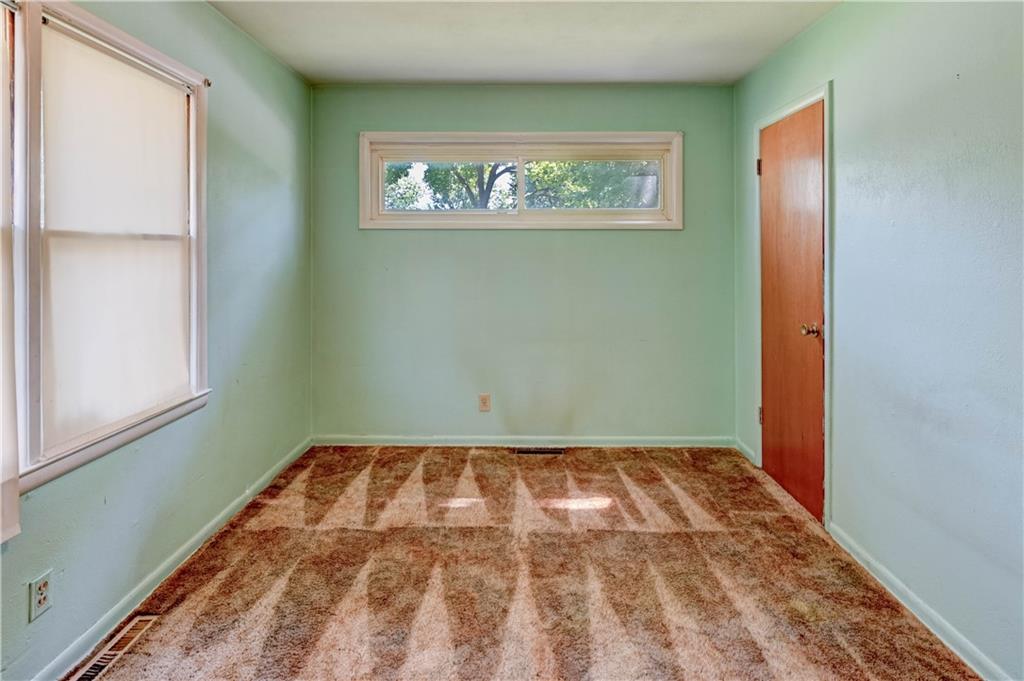 Independence, Missouri 64050, United States, 4 Bedrooms Bedrooms, ,2 BathroomsBathrooms,Residential,Active,141429