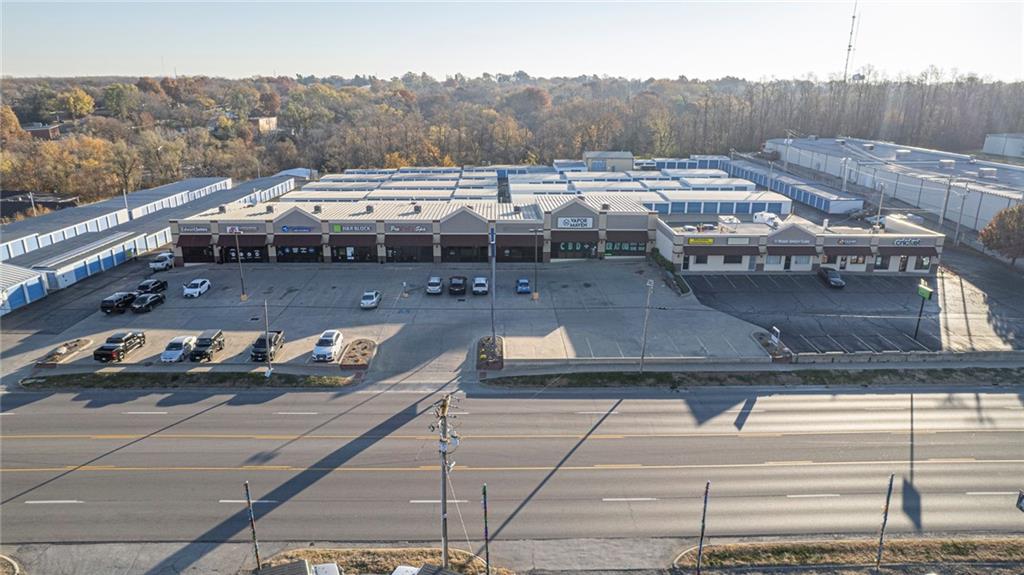 3007 S Belt Hwy, St Joseph, MO 64503