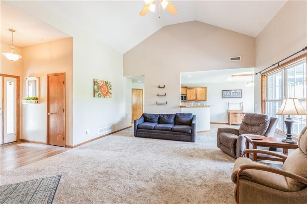 928 Bluestem Drive