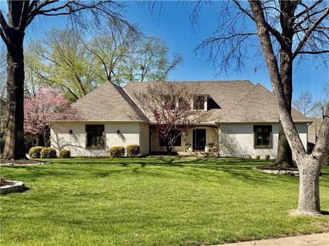 12716 El Monte Street Leawood KS 66209