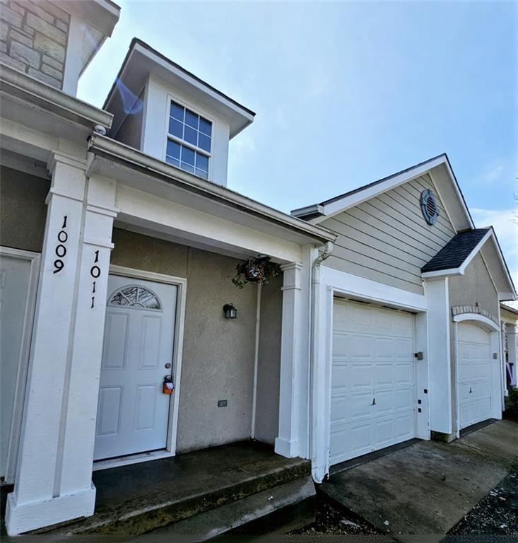1003 N Findley Street