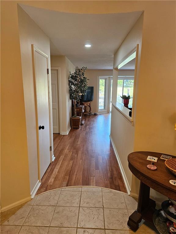 328 N Winnebago Drive