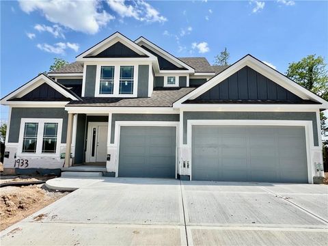 MLS: 2530436