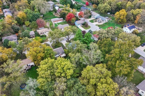 Tiny photo for 417 N Jefferson Avenue, Liberty, MO 64068 (MLS # 2649625)