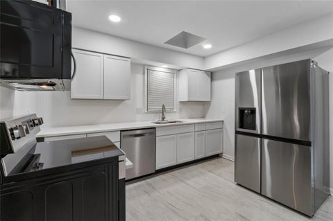 Tiny photo for 417 N Jefferson Avenue, Liberty, MO 64068 (MLS # 2649625)