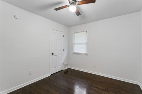 Tiny photo for 417 N Jefferson Avenue, Liberty, MO 64068 (MLS # 2649625)