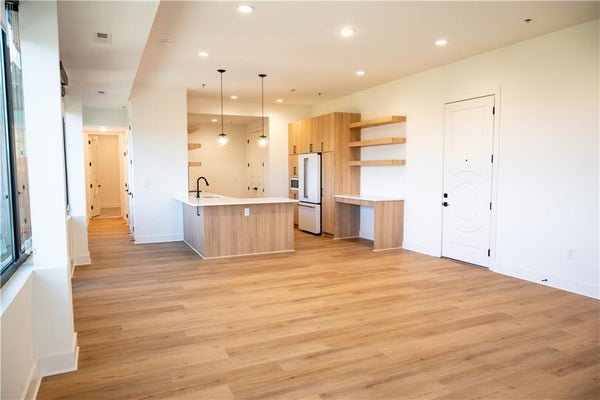 2940 BALTIMORE AVE APT 1504, KANSAS CITY, MO 64108 - Image e7b5dde05e62c5fc85d8acdc9783b1f8/2945218680