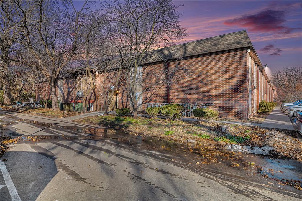 6016 Leavenworth Road