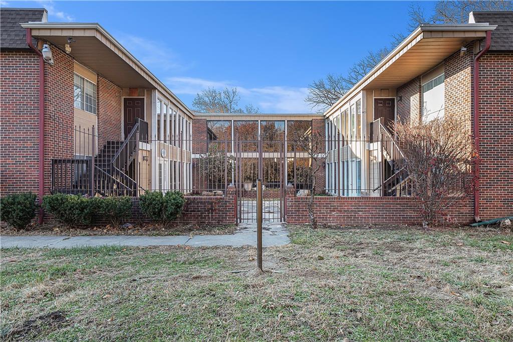 6016 Leavenworth Road