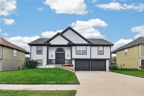 963 NW DOGWOOD DR, GRAIN VALLEY, MO 64029 - Image e7c6c8778ac67775a1893dcfd49df9bf/619201981