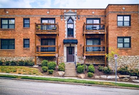 1108 W 46th Street 6 Kansas City MO 64112